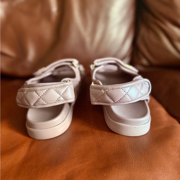 NEW Without Tags CALIA by Carrie Underwood Quilted Sandals - Lavender - Picture 5 of 7